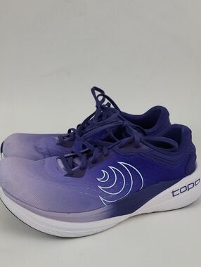 Women's Topo Athletic Phantom 4 Purple / Blue Size 9.5